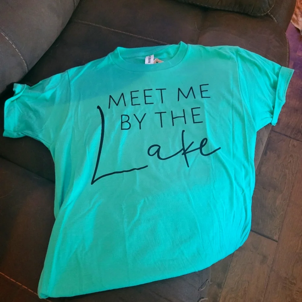 Cute Lake T Shirt - Picture 1 of 1